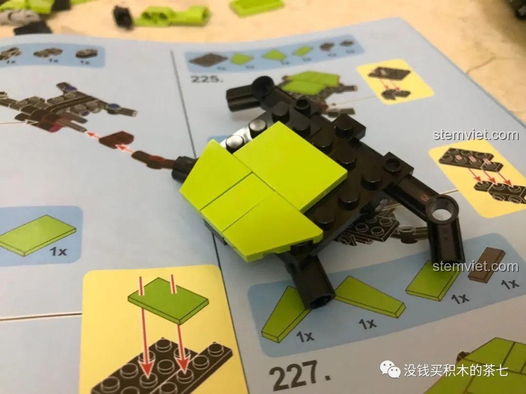 Nắp capo trước của bộ khối lắp ghép Siêu xe Lamborghini Sián FKP 37 Meiji Blocks 8600, thiết kế mượt mà, phù hợp bé trai 6 tuổi, chất lượng cao