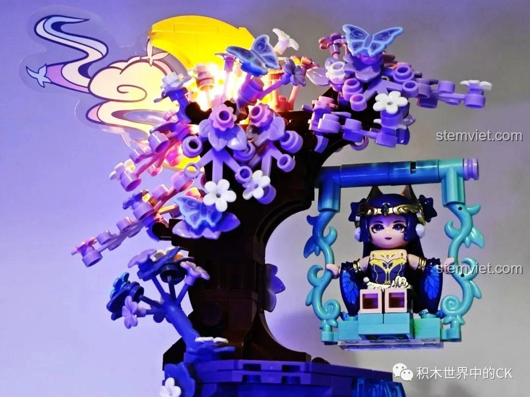 Mô hình hoàn chỉnh bộ lắp ráp Keeppley K21103 Điêu Thuyền Giấc Mơ Đêm Hè, tái hiện vẻ đẹp của nhân vật.