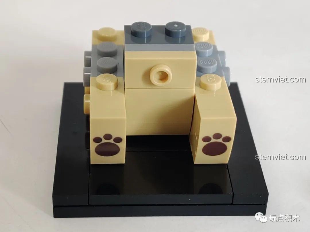 Hộp và các túi mảnh ghép của mô hình lắp ráp GUDI Ba Trát Hắc 52055 Phi Hành Gia.