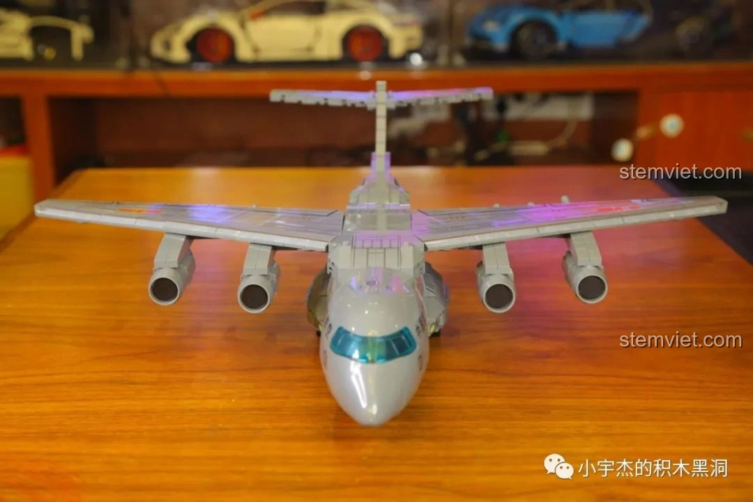 Góc nhìn 3/4 của mô hình máy bay vận tải quân sự Vận-20 SEMBO 202130 đã hoàn thành