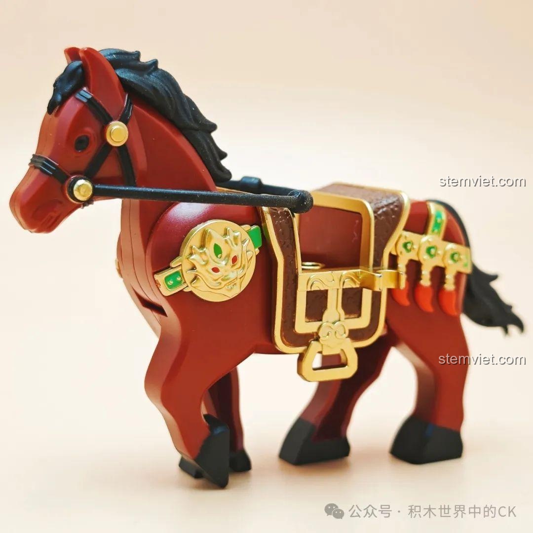 Mô hình ngựa Xích Thố hoàn chỉnh với yên cương và giáp trụ, trải nghiệm Decool 20802.