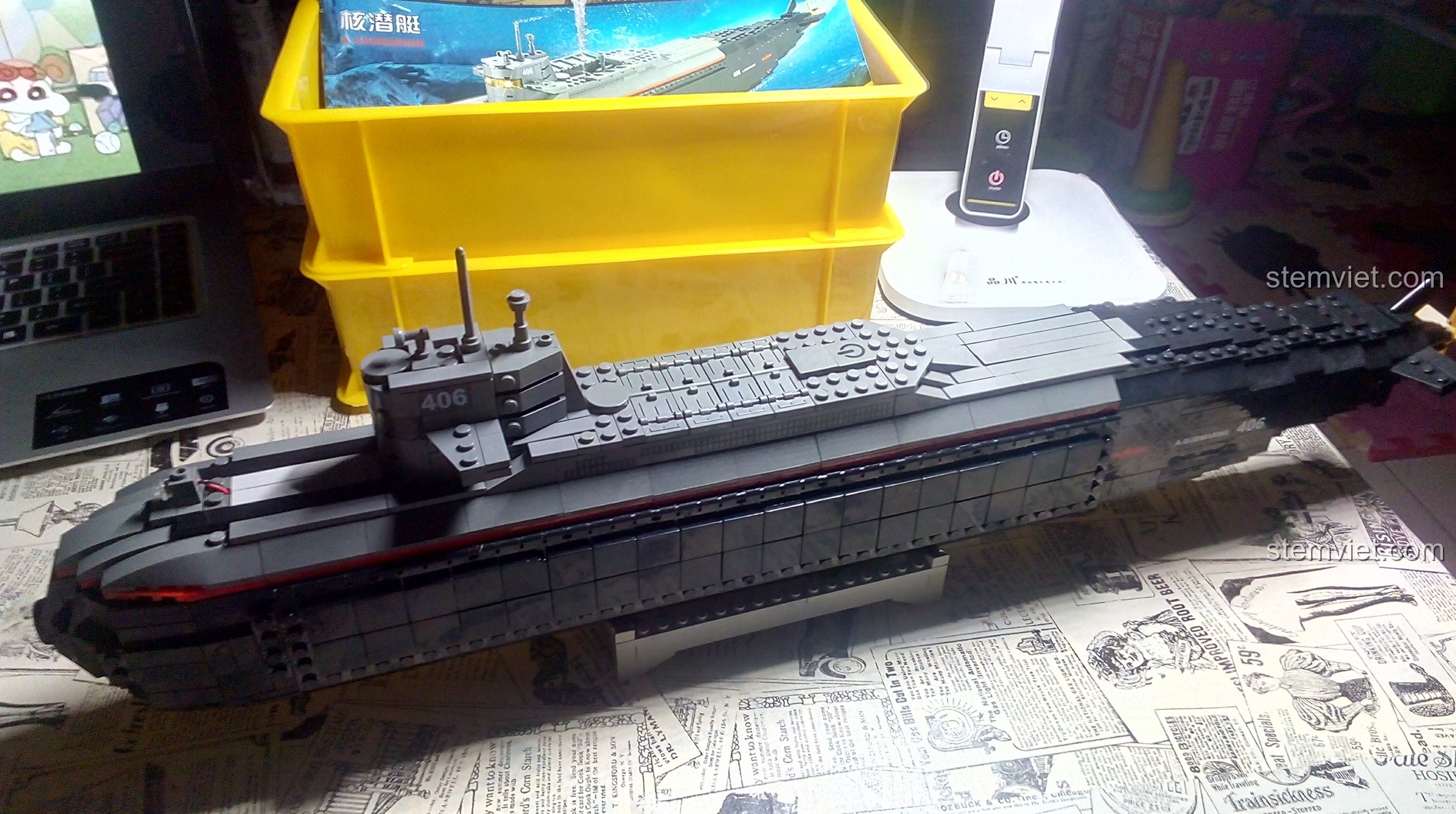 Mô hình Tàu Ngầm Hạt Nhân KAZI KY84028 hoàn thiện, một món đồ chơi đáng tiền để trưng bày và phát triển kỹ năng.