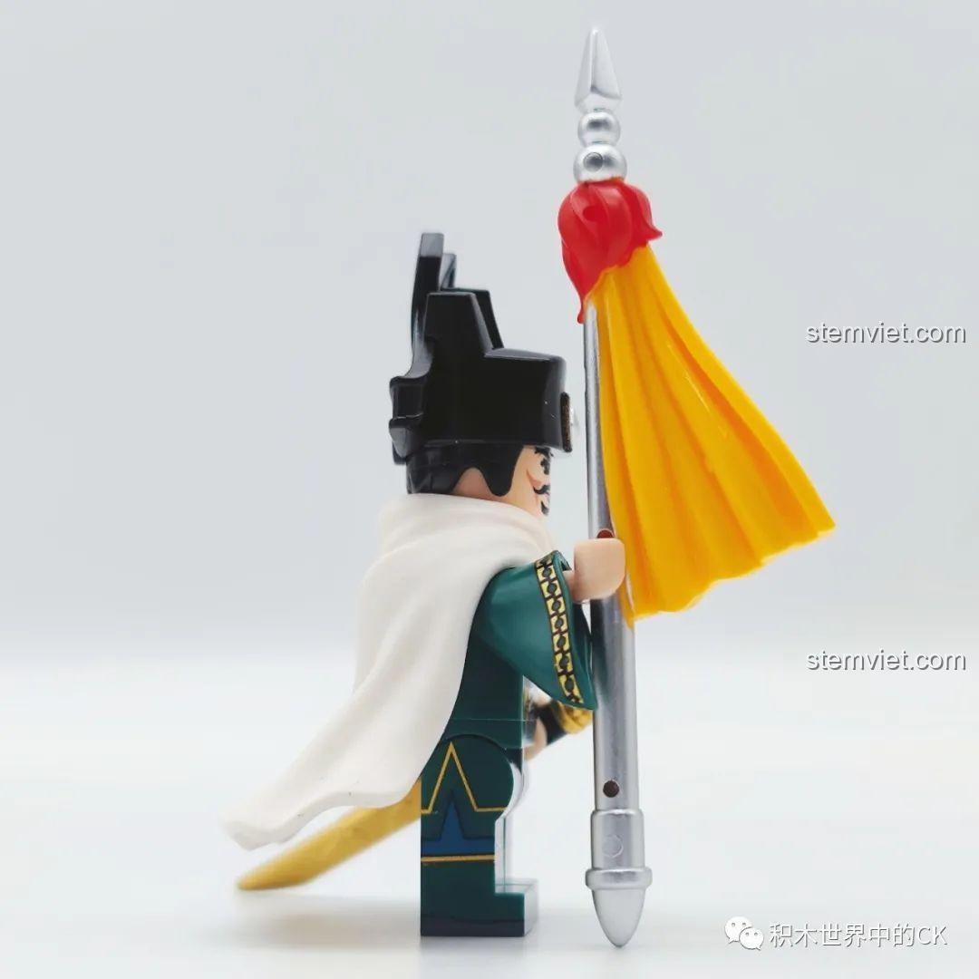 Mặt sau minifigure Tôn Nhị Nương của bộ lắp ráp Decool 10806, chi tiết tóc dài và trang phục.