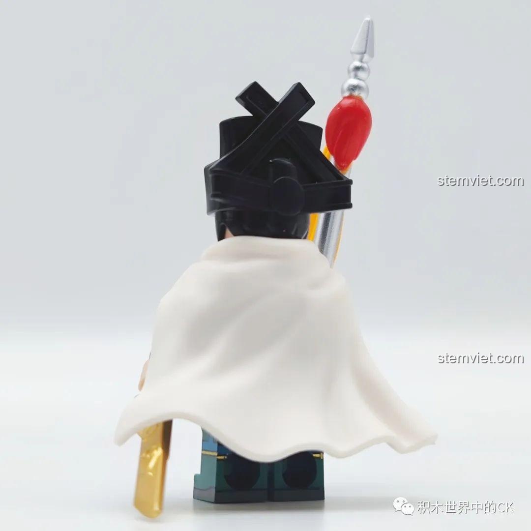 Minifigure Tôn Nhị Nương Mẫu Dạ Xoa đã lắp ráp hoàn chỉnh từ bộ đồ chơi Decool 10806, với trang phục hồng tím và vũ khí.