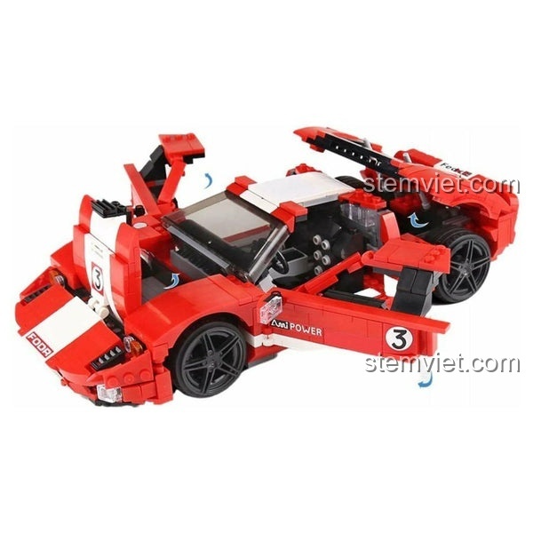 Xe đua Ford GT Mould King với cửa và nắp capo sau đang mở, thể hiện cơ chế bản lề và không gian bên trong.