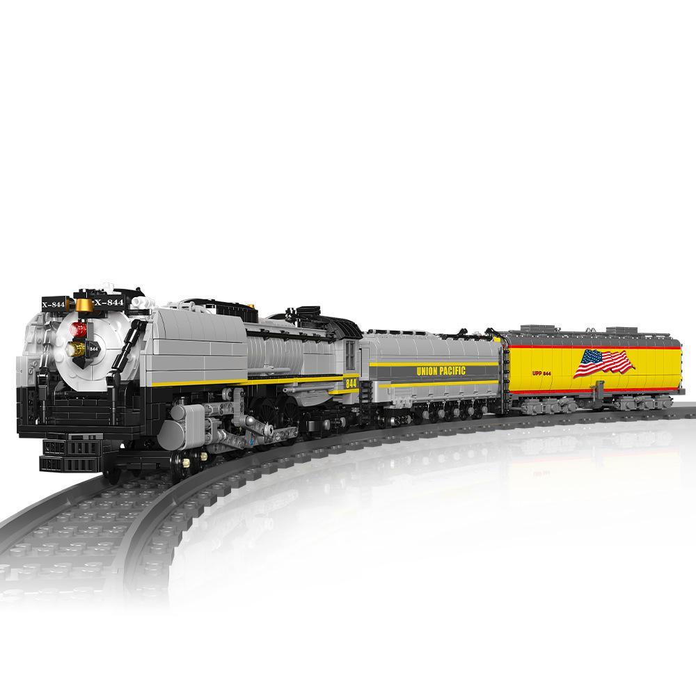 Mô hình đồ chơi lắp ráp tàu hơi nước Union Pacific 844 Mould King 12031 với 3357 mảnh ghép, phù hợp cho bé trai 14 tuổi trở lên, mang đến trải nghiệm lắp ráp chất lượng cao và đáng tiền.