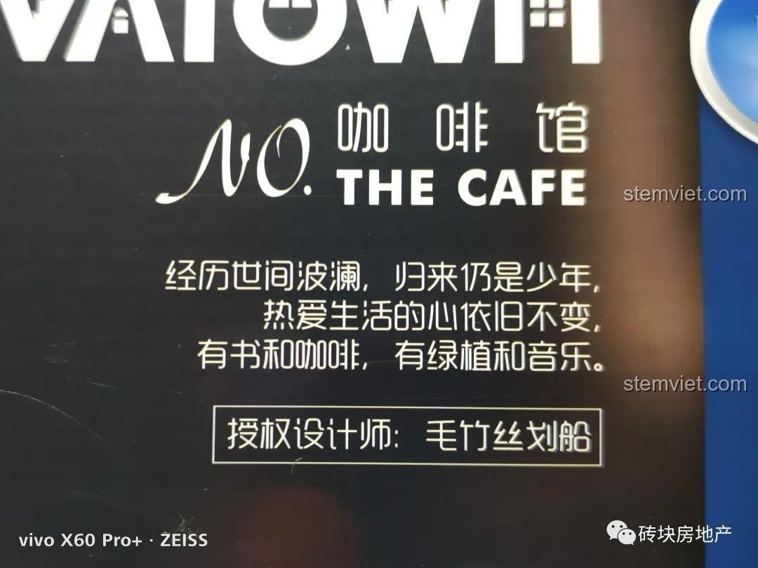 Ảnh chụp thực tế từ người dùng về bộ lắp ghép Quán Cà Phê Góc Phố 16004, cho thấy chất lượng và màu sắc chân thực.