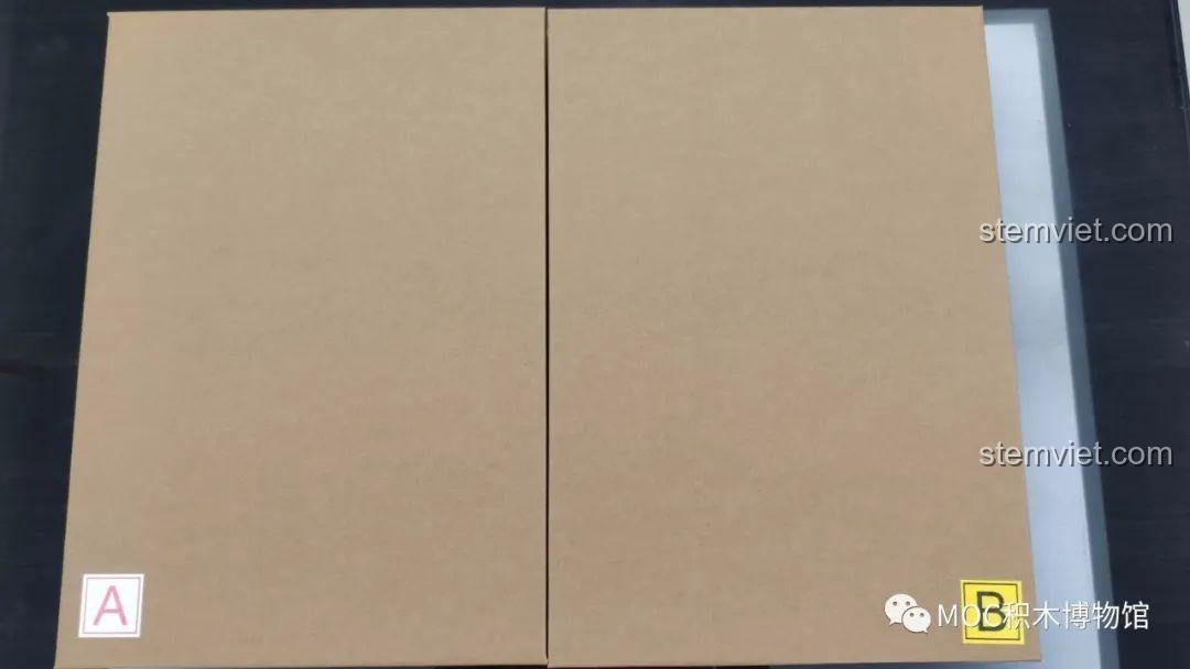 Hai hộp carton A và B bên trong bộ đồ chơi xây dựng Amphitheatrum Flavium Mould King 22002.