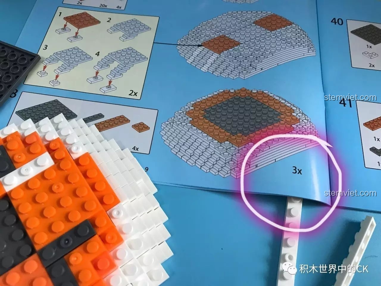 Cận cảnh quá trình lắp ráp phần vỏ ngoài của mô hình BB-8, nhận xét LELE 35020 Droid Astromech BB-8.