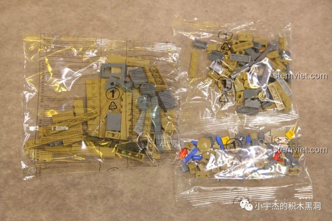 Năm minifigure lính tăng với trang phục camo sa mạc trong bộ lắp ghép Panlos Brick 688002.