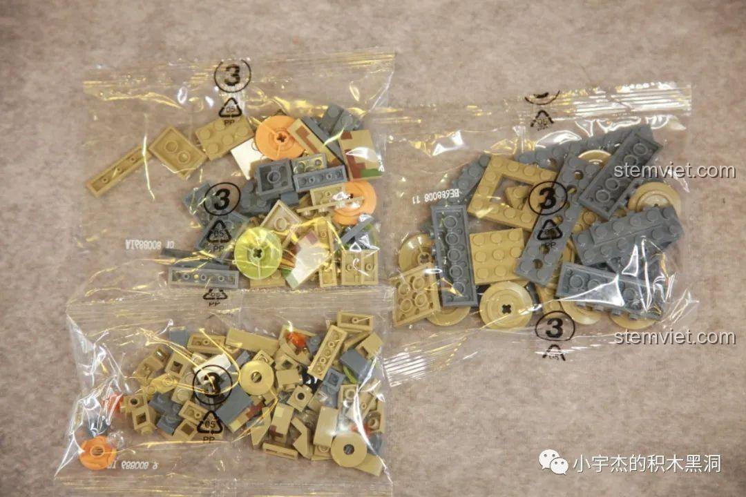 Các túi chi tiết của bước lắp ráp số 2, tập trung vào hệ thống bánh xe.