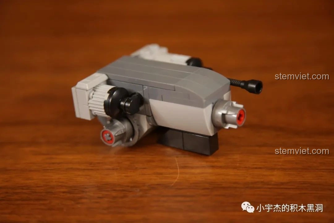 Động cơ hoàn chỉnh của xe tăng PanlosBrick 632010 Xe Tăng Chiến Đấu Chủ Lực M1A2 Abrams.