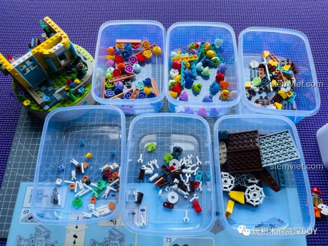 Các mảnh ghép in họa tiết độc đáo của đồ chơi lắp ráp PanlosBrick 656014 Ngôi nhà khinh khí cầu, bao gồm bảng vẽ và bản đồ, tăng tính chân thực cho mô hình