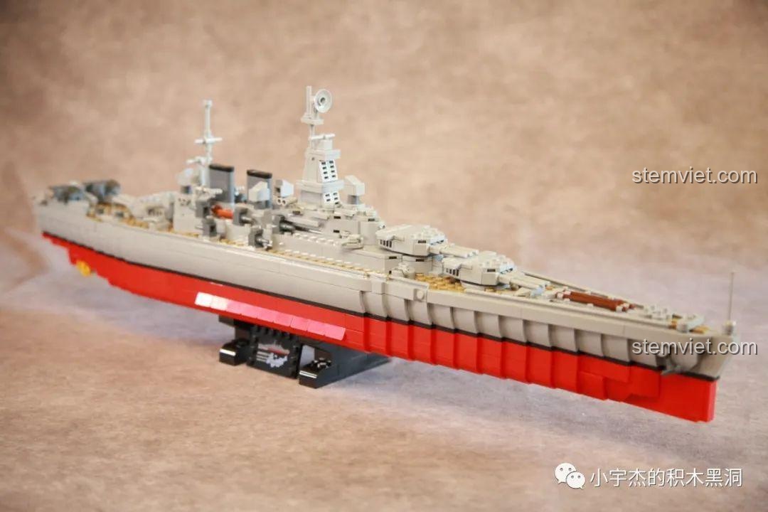 Cánh tay robot của đồ chơi mô hình PanlosBrick 688009 Tàu lặn Giao Long số 1 với các chi tiết khớp nối