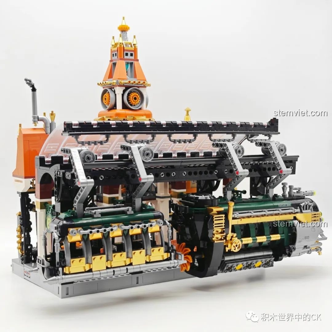 Cận cảnh một phần phòng máy với các đường ống và van điều khiển của Ga Tàu Hơi Nước Phong Cách Steampunk Pantasy 85007.