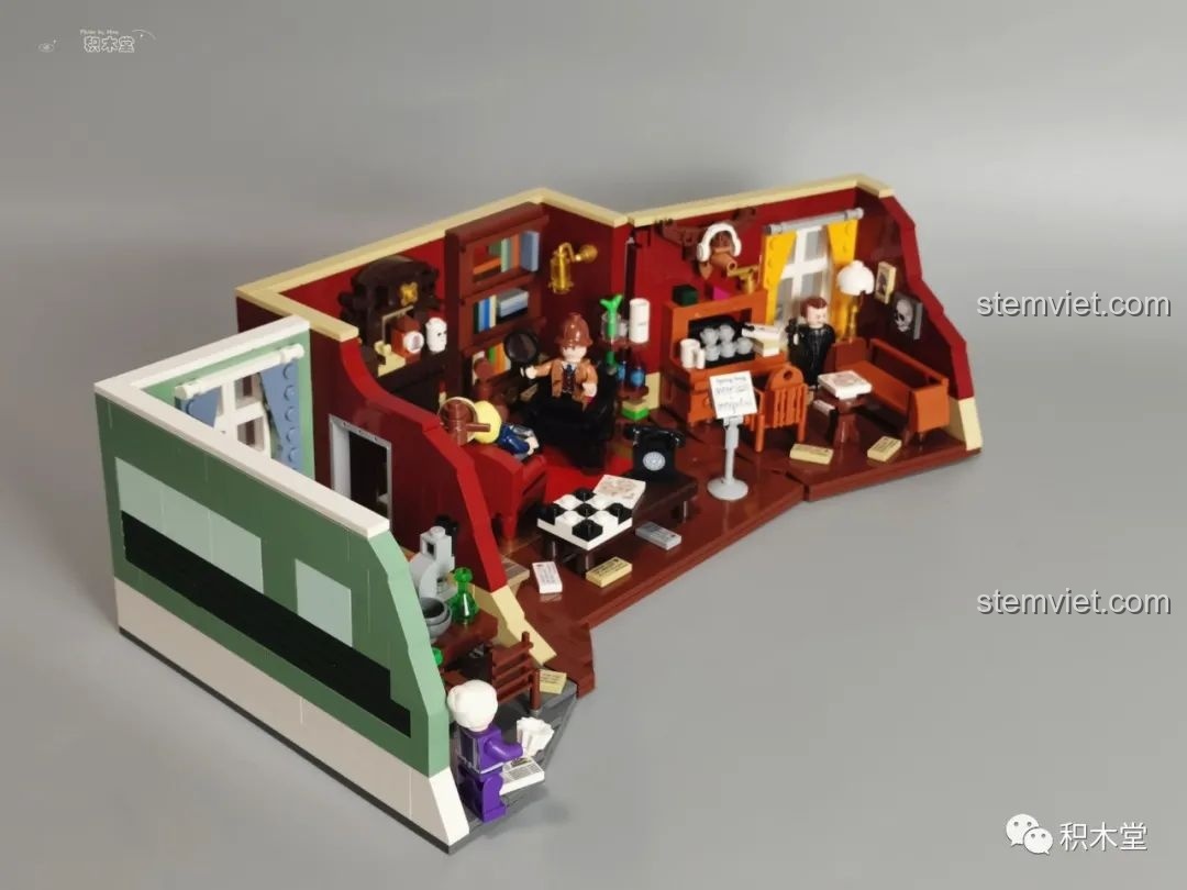 Chi tiết các mảnh ghép màu vàng được phun mạ.