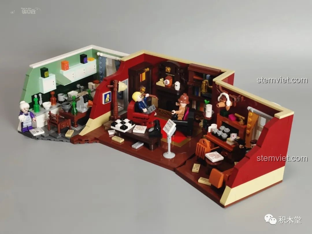 Chi tiết các mảnh ghép màu vàng được phun mạ.