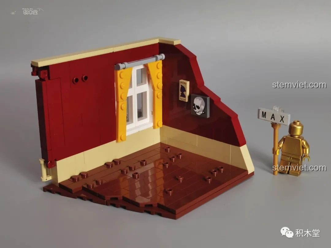 Các nhân vật minifigure có khả năng cử động tay chân và xoay eo.