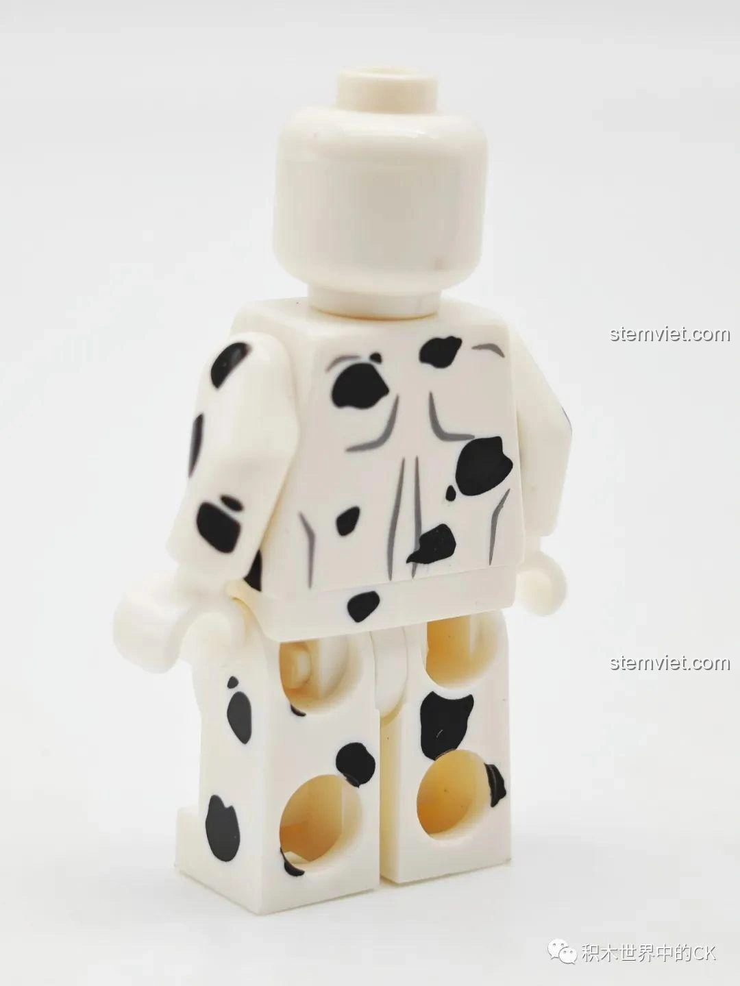 Spot minifigure KORUIT KT1069 với phụ kiện hiệu ứng cổng không gian.