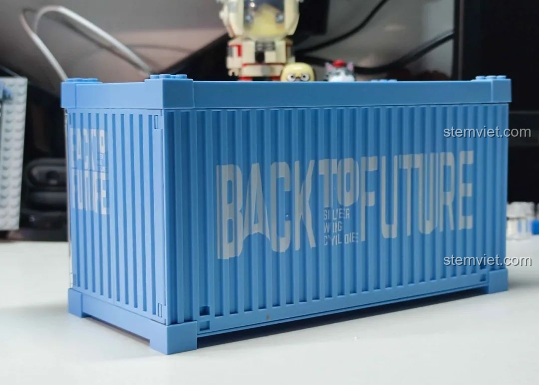 Ảnh 25 của bộ lắp ráp Pinbo PB8803 Trở Về Tương Lai: Lốc Xoáy Bạc, mặt bên container.