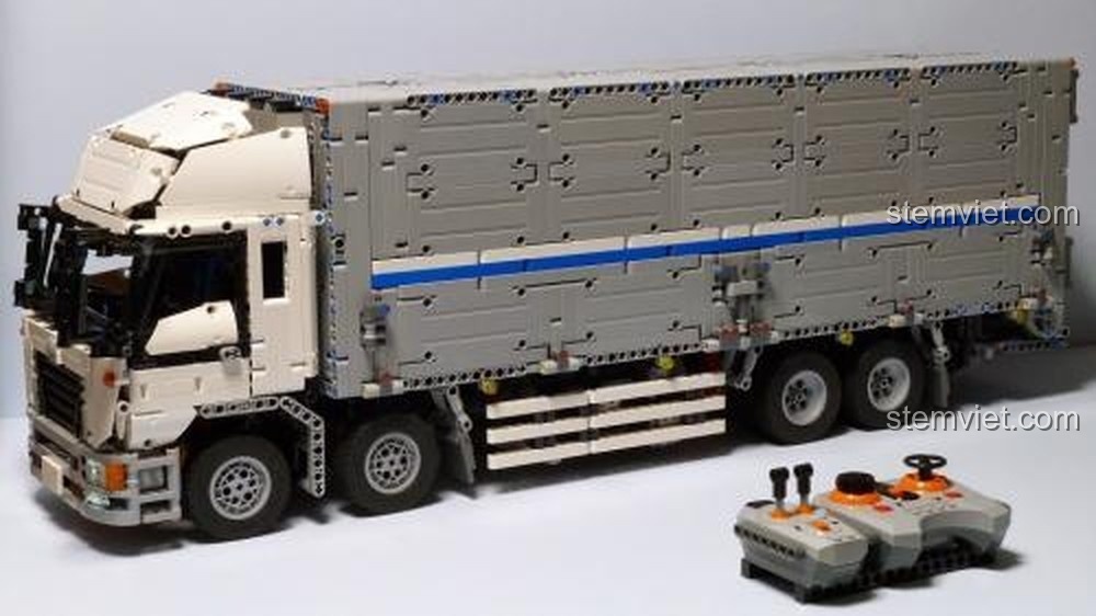 Quảng cáo thảm lót RebrickMat để thiết kế, xây dựng và chơi.