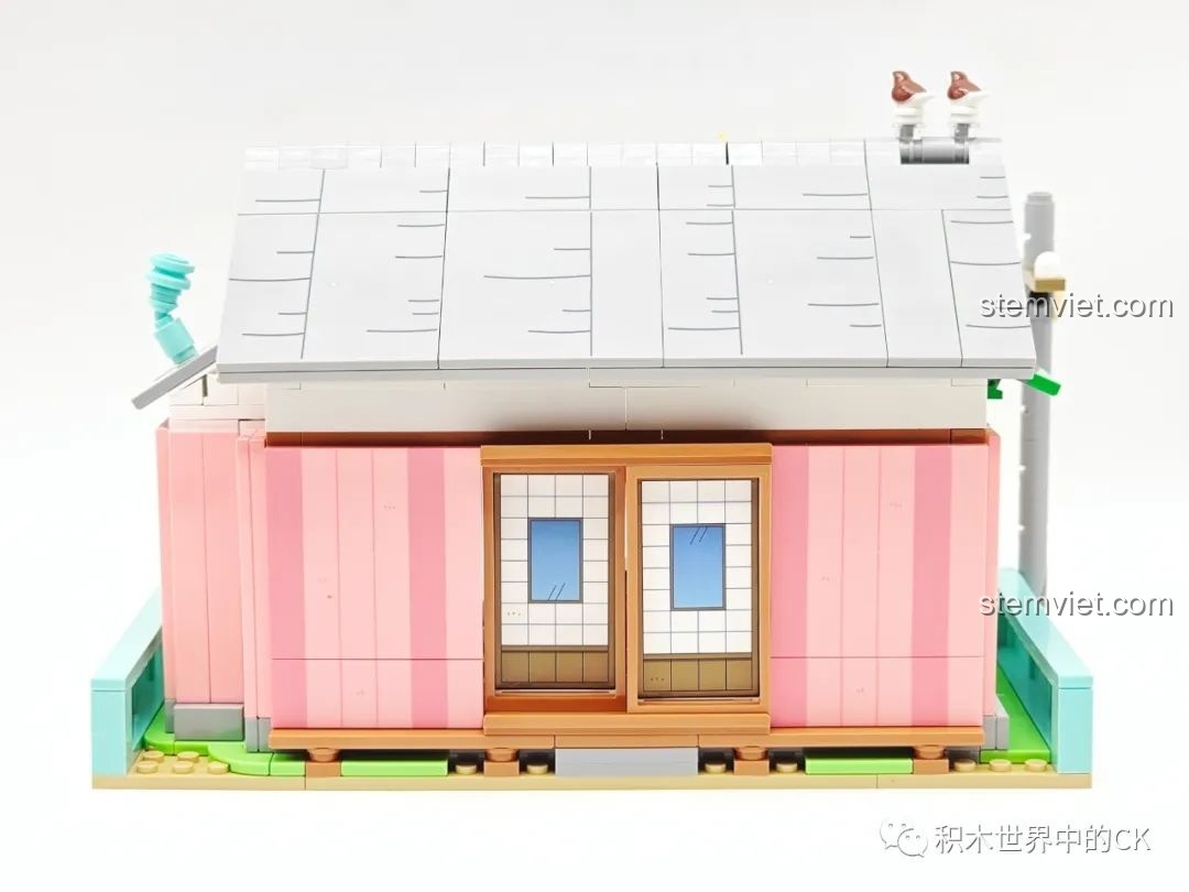 Góc nhìn trực diện mặt sau của mô hình bộ lắp ghép Wekki 516413 Phòng khách của Maruko.