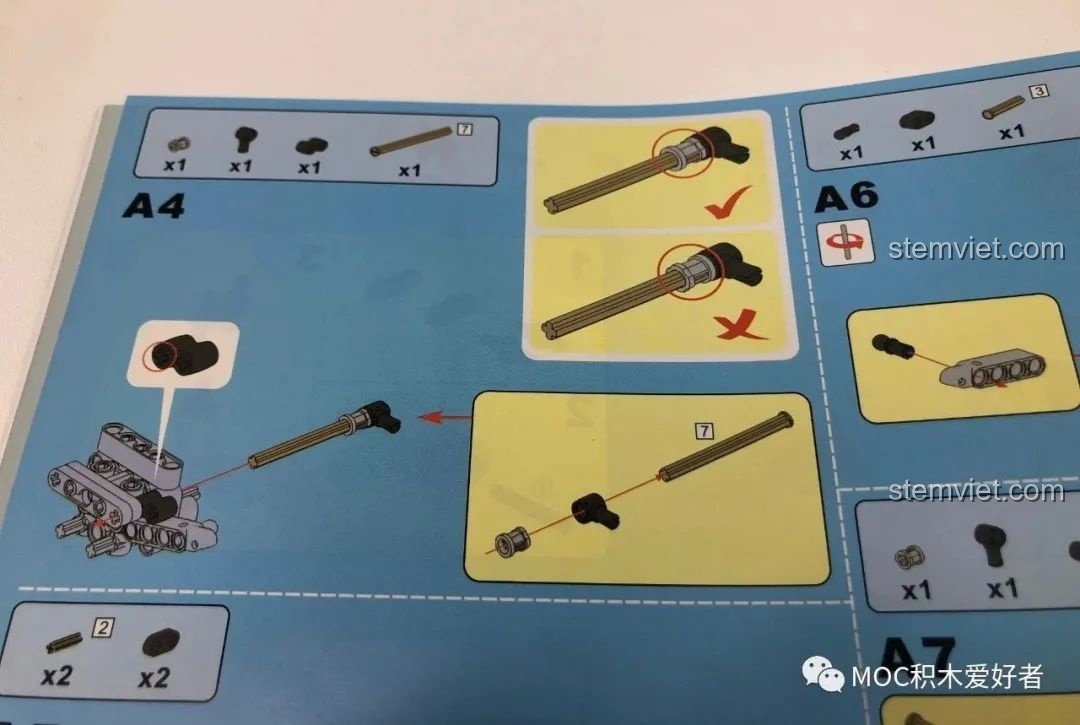 Một trang hướng dẫn lắp ráp chi tiết của bộ CaDA C61022 Mazda RX-7 FC3S, với các bước rõ ràng và cảnh báo lỗi.