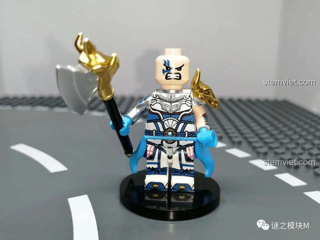 Quà tặng kèm là những chú ngựa trong bộ đồ chơi lắp ráp Minifigure Tam Quốc 6 Kiểu Nhân Vật DECOOL 20325.