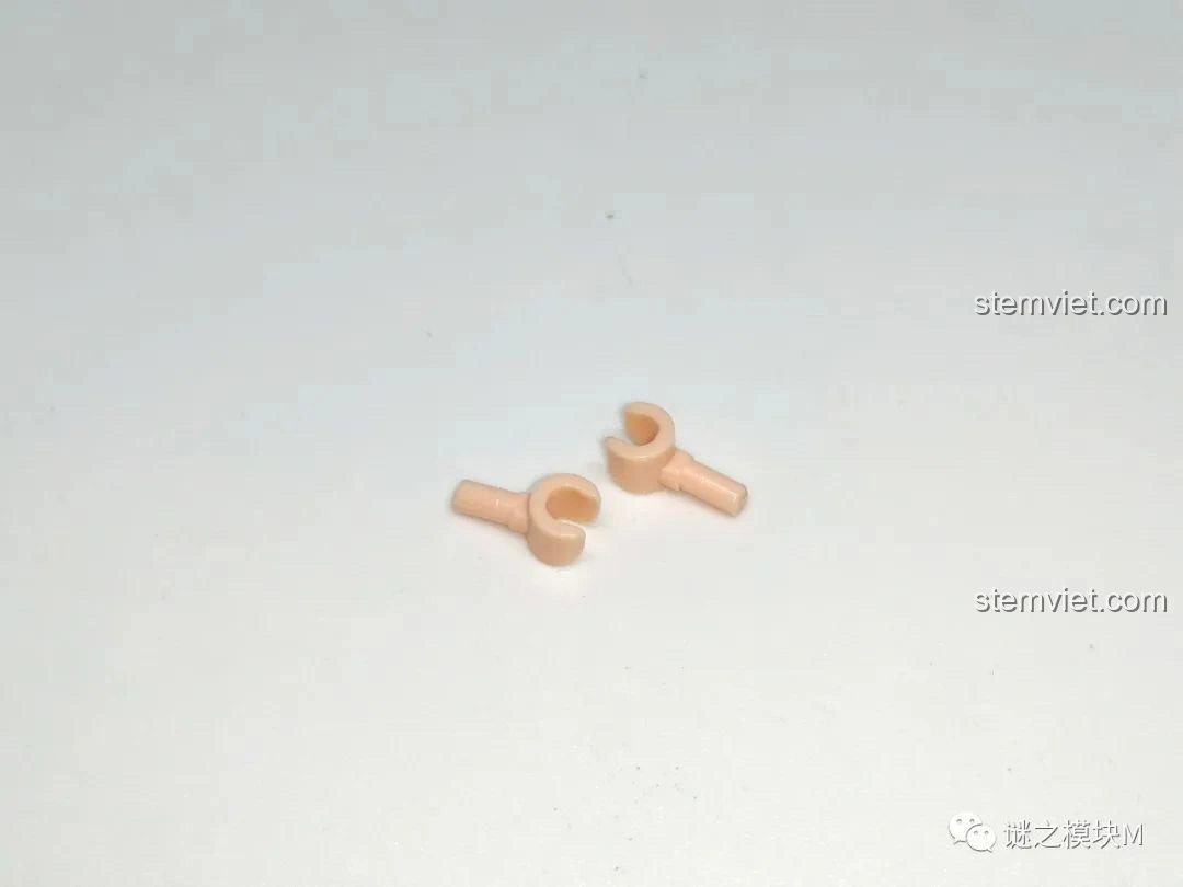 Cặp tay màu da thay thế cho Minifigure Trương Hợp trong bộ đồ chơi lắp ráp Minifigure Tam Quốc 6 Kiểu Nhân Vật DECOOL 20325.