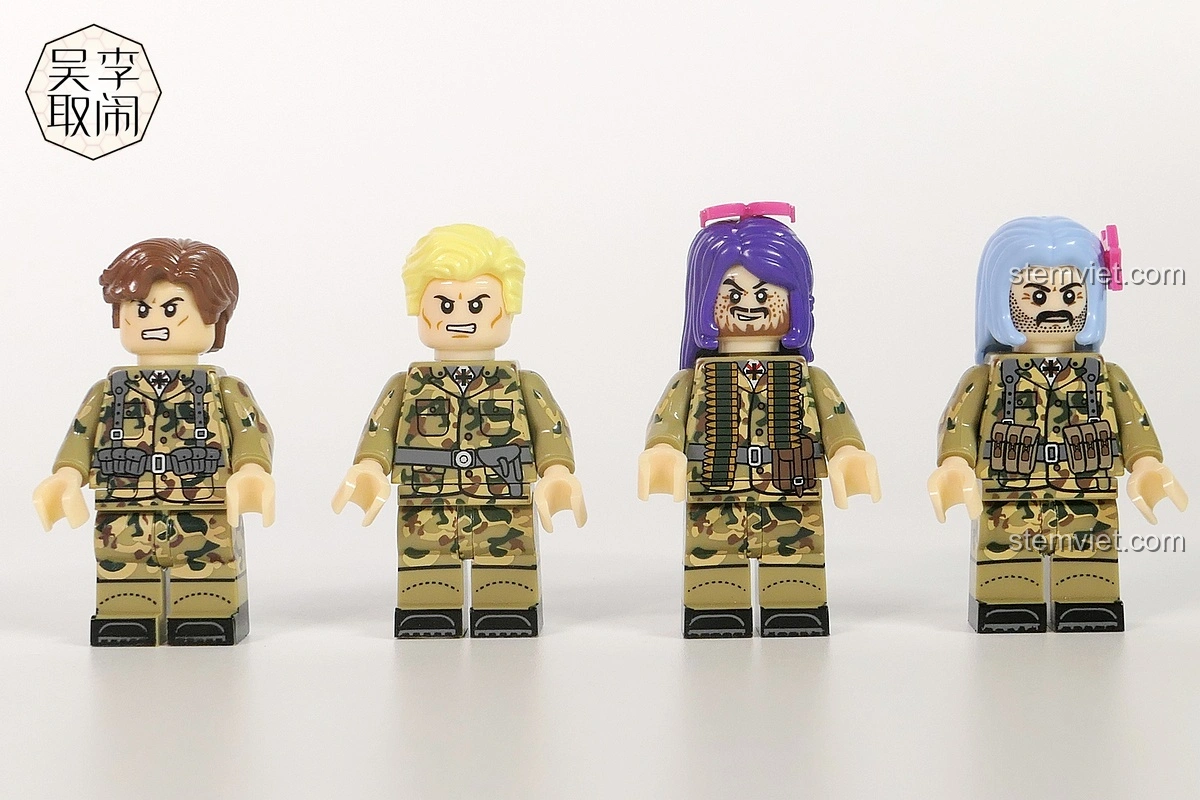 Các nhân vật minifigures của Enlighten 2016 Vòng Quay Ngựa Gỗ Mộng Mơ thử nghiệm kiểu tóc khác.
