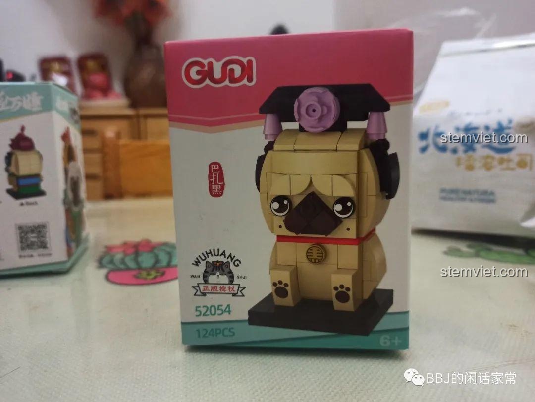 Hộp đồ chơi lắp ráp GUDI 52054 Mô hình Chó Bazhahei với hình ảnh sản phẩm và thông tin số chi tiết (124 mảnh ghép).