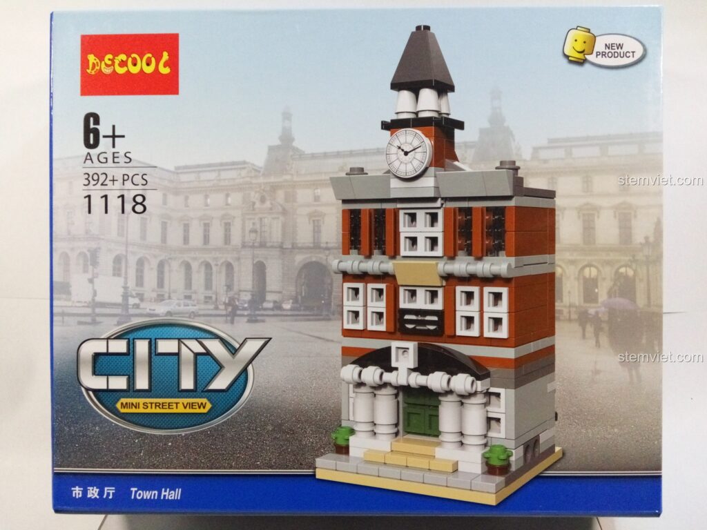 Hộp đồ chơi xây dựng Tòa nhà công cộng mini 1118 của Decool, phù hợp cho bé trai từ 6 tuổi, với hình ảnh mô hình hoàn chỉnh.