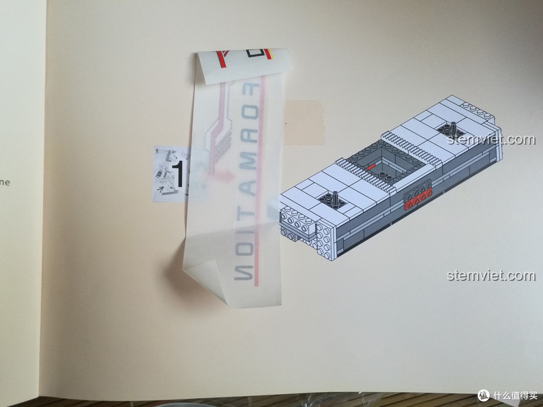 Hướng dẫn lắp ráp phần đế từ các túi số 1 của đồ chơi lắp ráp Mô hình Quái vật không gian Alien Xenomorph 04001.