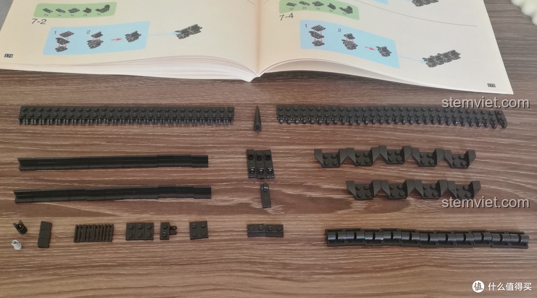 Kinh nghiệm phân loại các mảnh ghép trước khi lắp đồ chơi xây dựng Mô hình Alien XB 04001 hợp túi tiền.