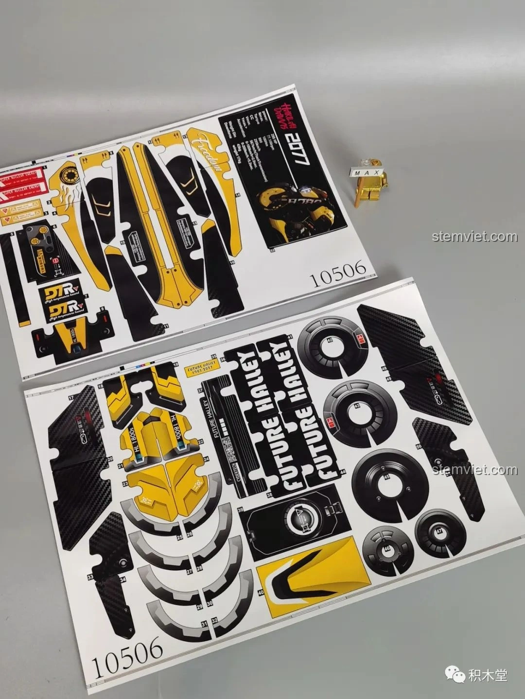 Hai tờ sticker lớn của bộ lắp ráp K Box 10506 Mô tô Cyberpunk 2077 Nazare.