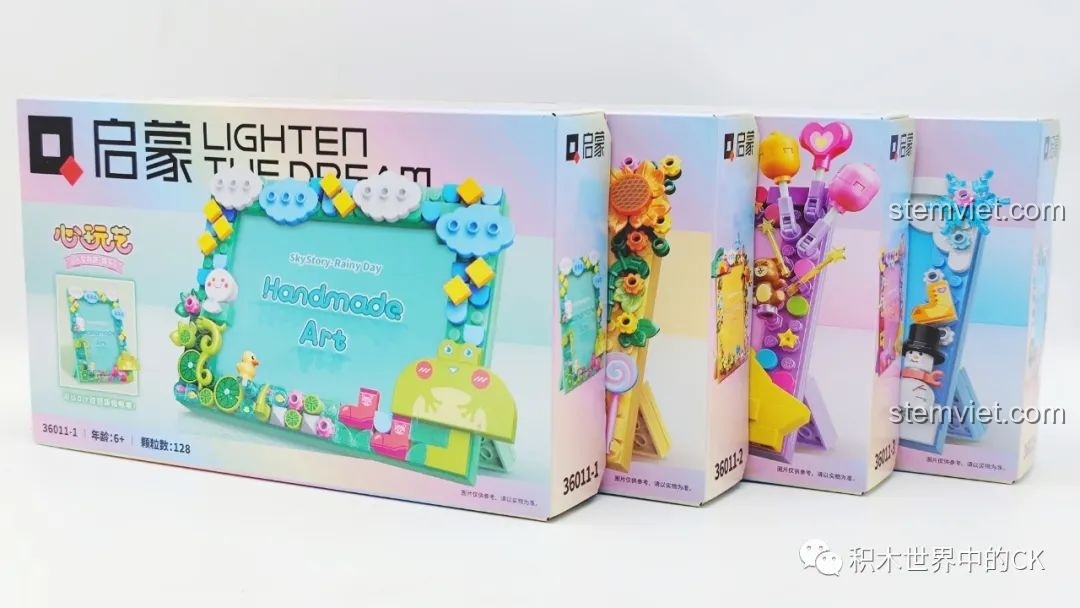 Bộ 4 hộp đồ chơi lắp ráp Khung Ảnh Lắp Ráp Nghệ Thuật Sky Story 36011 của Qman, với các chủ đề Mưa, Cầu Vồng, Sao Trăng, Tuyết Rơi.