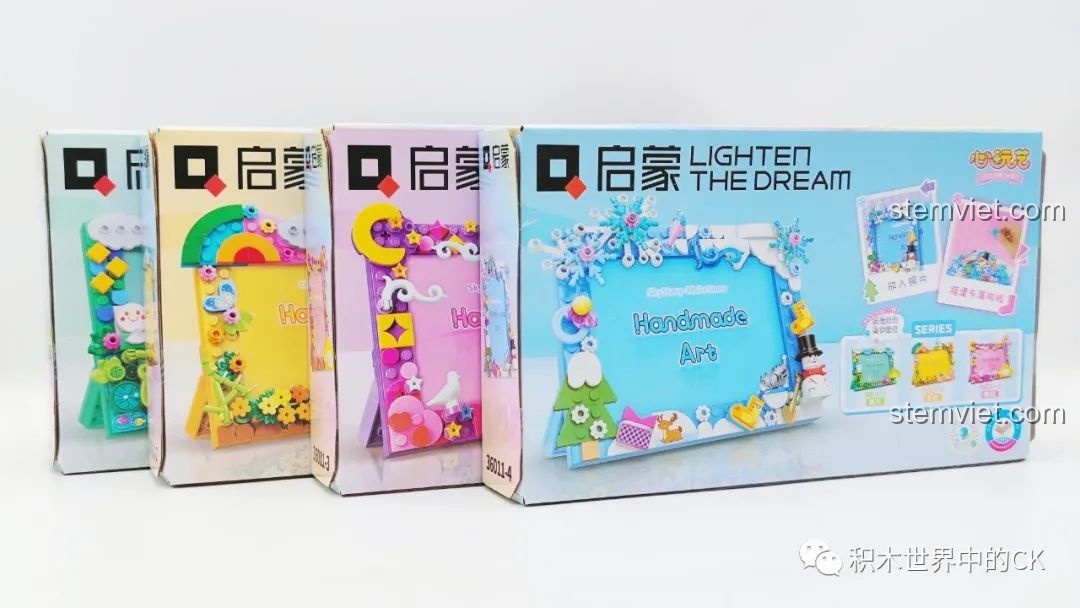 Mặt sau của bộ đồ chơi lắp ráp Khung Ảnh Lắp Ráp Nghệ Thuật Sky Story 36011, thể hiện các mẫu đã lắp hoàn chỉnh.