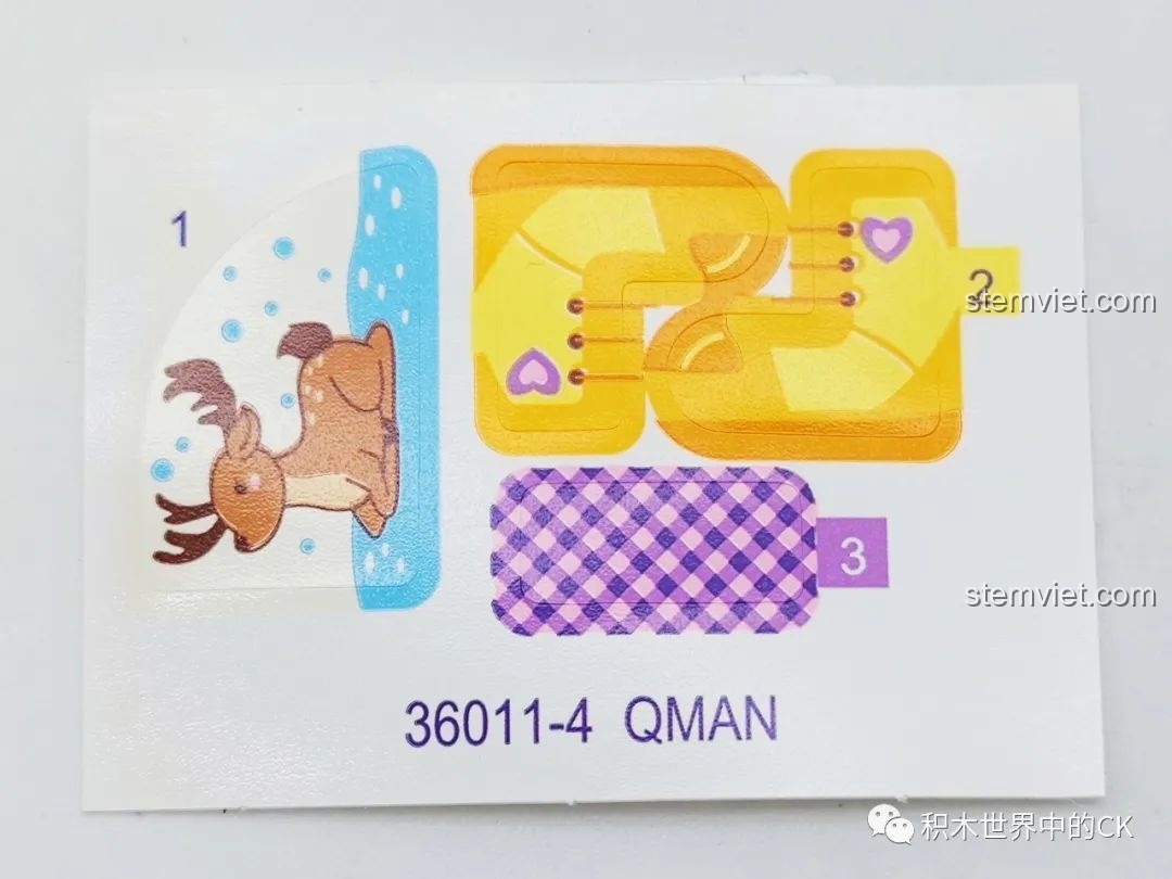 Các miếng dán sticker đi kèm bộ đồ chơi lắp ráp Khung Ảnh Lắp Ráp Nghệ Thuật Sky Story 36011-4 chủ đề Tuyết Rơi, hình tuần lộc, người tuyết.