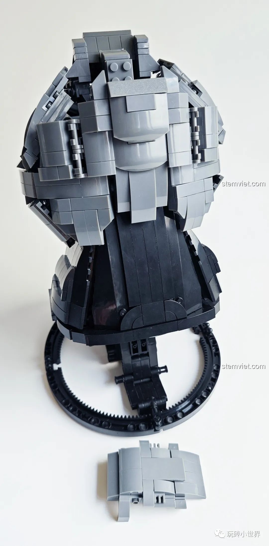 Mô hình Thỏ Cát Lợi Qizhile 103001 đã hoàn thành, nhìn từ phía trước, cảm nhận Qizhile QZ103001 Tượng Thỏ.