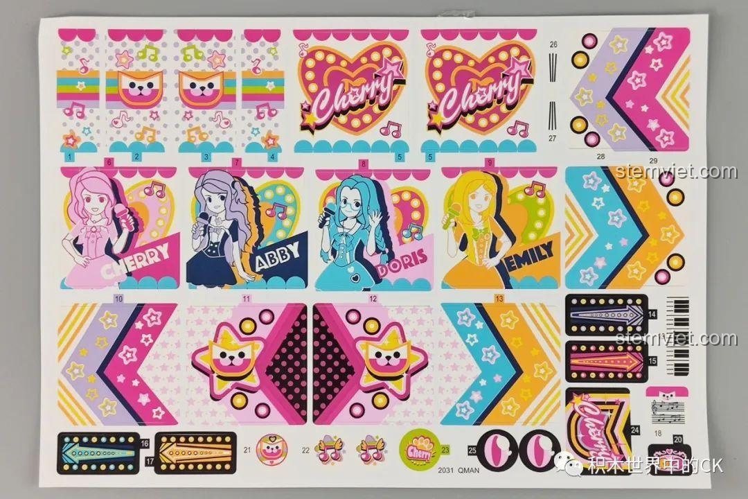 Tấm sticker sheet với các hình ảnh nhân vật, logo và họa tiết âm nhạc cho bộ QMAN 2031.