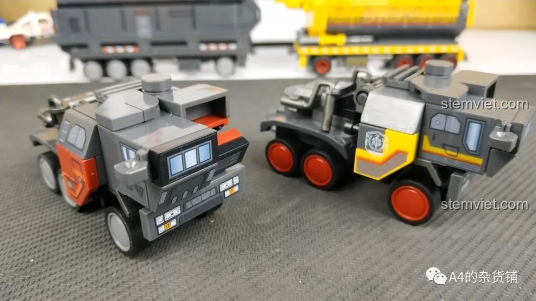 Các mảnh ghép đơn giản được sử dụng để tùy chỉnh phần đầu xe của bộ lắp ráp SEMBO 107002 Xe Vận Tải Đổ CN373, dễ dàng thực hiện.