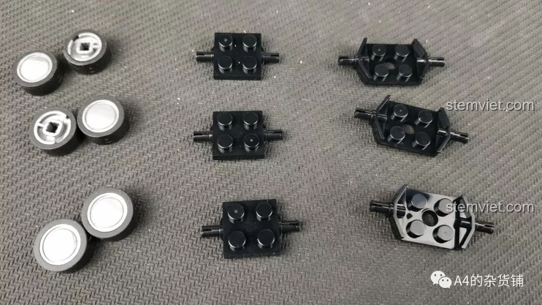 Mặt sau hộp đồ chơi lắp ráp SEMBO 107003 Xe Vận Chuyển Quân Sự CN71, giới thiệu tính năng và các mẫu xe khác trong series Lưu Lạc Địa Cầu.