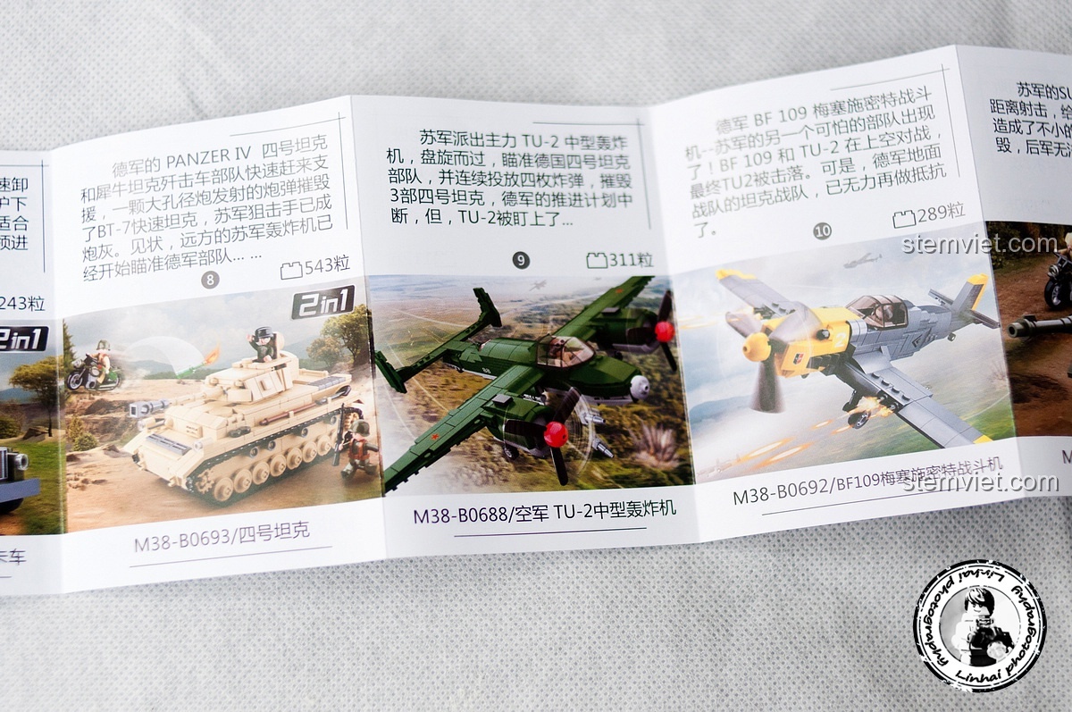 Các trang tiếp theo của cuốn catalogue Sluban, trưng bày thêm nhiều mô hình xe tăng và máy bay quân sự khác, mở rộng thế giới đồ chơi cho bộ Trận chiến Stalingrad M38-B0696.