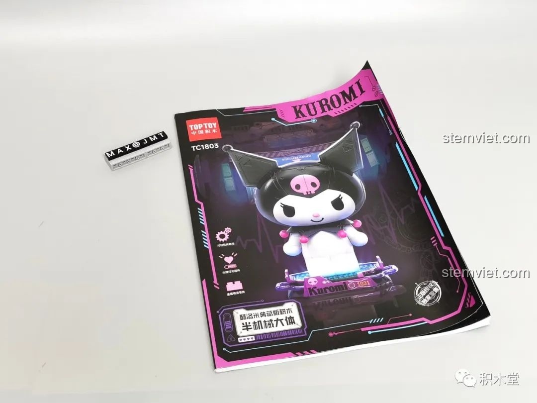 Trang hướng dẫn trong sách của bộ lắp ghép Kuromi bán cơ khí TOP TOY TC1803, giới thiệu 6 kiểu lắp khác nhau.