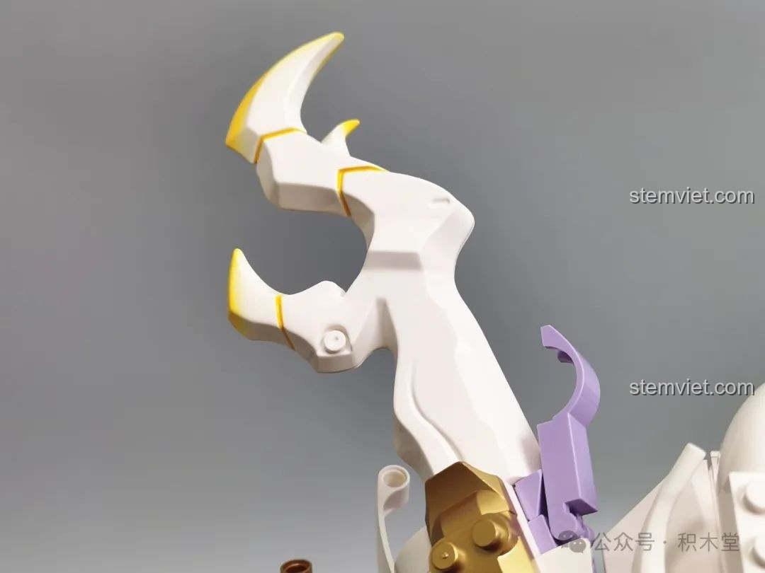 Cận cảnh khoang điều khiển trên lưng Rồng Thời Không TC1814, review tính năng.