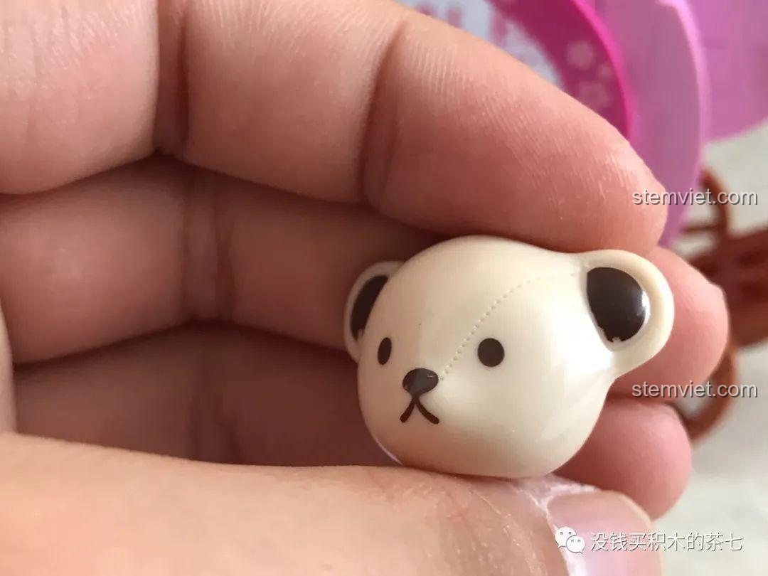 Mặt bên hộp bộ lắp ráp Wekki 516000 Gấu Teddy Yêu London, họa tiết gấu Teddy.