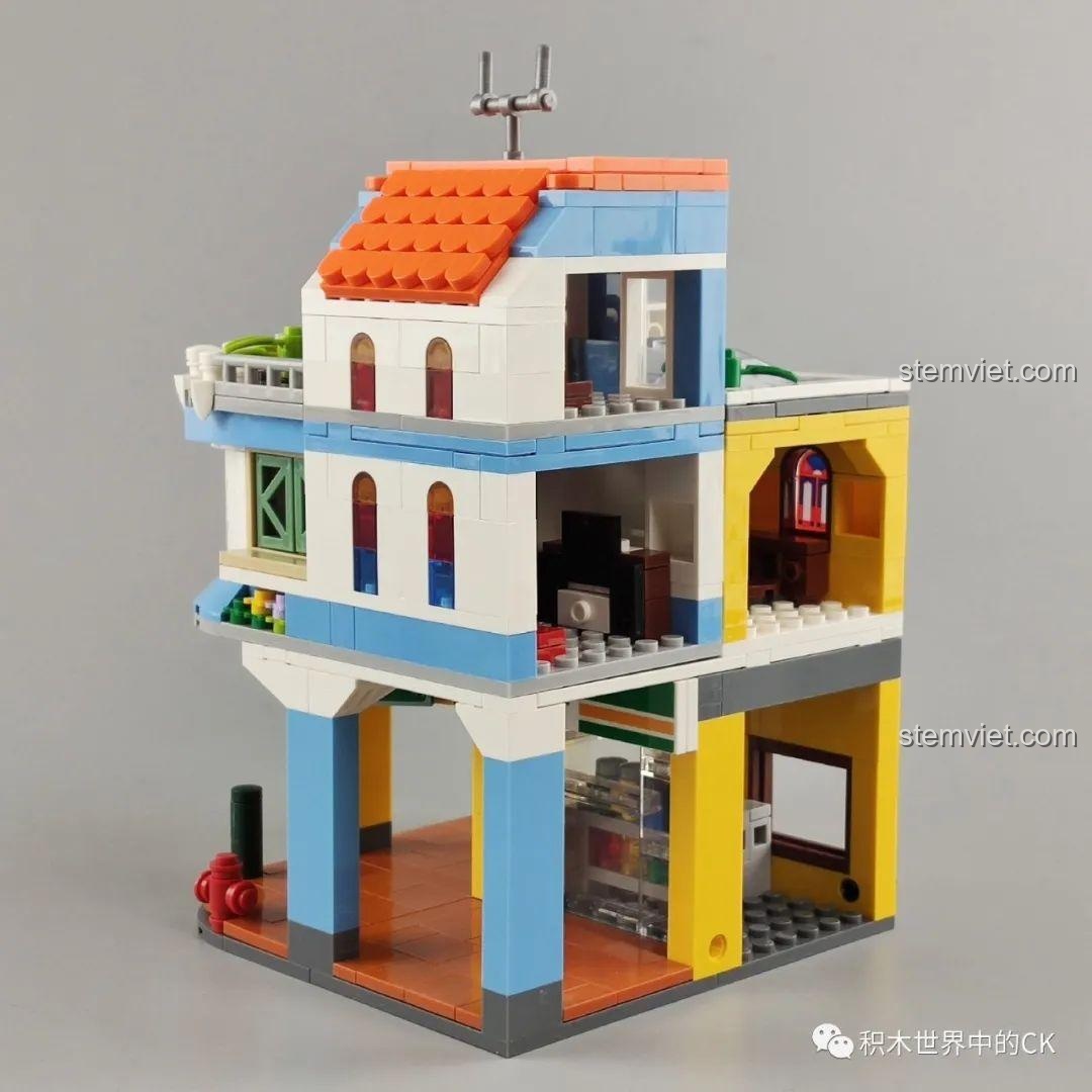 Mô hình hoàn chỉnh của bộ lắp ghép WOMA C0339 Khu Phố Cổ Qilou, hiển thị kiến trúc hiện đại và các chi tiết trang trí. Mô hình kiến trúc.