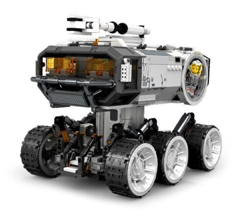 Ảnh chụp chính diện bộ lắp ráp Xe Căn Cứ Di Động Mặt Trăng SEMBO 107104, một món đồ chơi mô hình ấn tượng cho bé trai 6 tuổi.