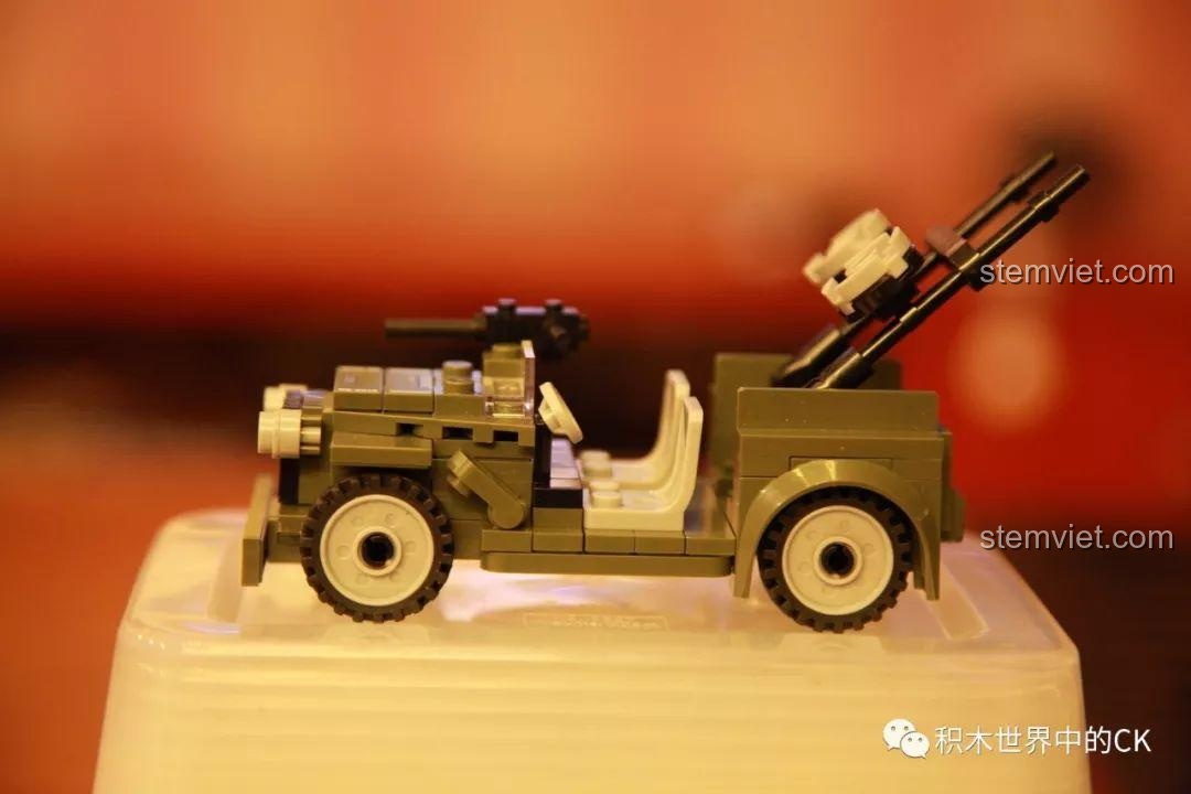 Hình ảnh minh họa xe Jeep Willys MB thực tế, mẫu xe quân sự nổi tiếng trong Chiến tranh Thế giới thứ II.