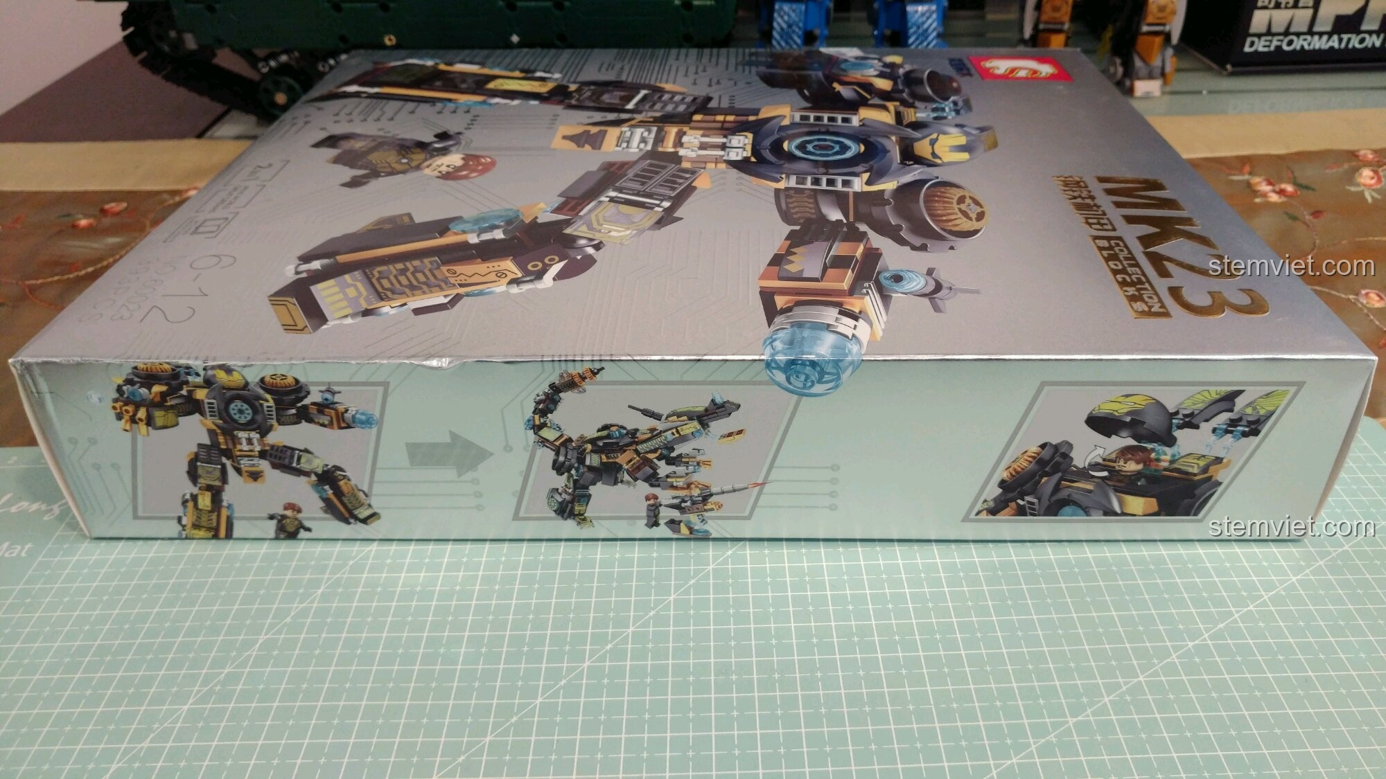 Cạnh hộp đồ chơi mô hình Sembo 60023 cho thấy các góc nhìn khác nhau của hai mô hình có thể lắp ráp.